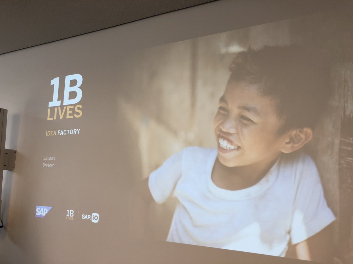 _tho_'s tweet image. Design Thinking Session #SAP4Good #1BillionLives Improve peoples live @ #SAPDD @LifeatSAP