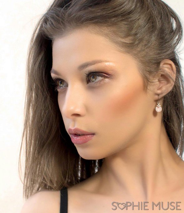 I am your beloved Goddess, that you will worship forever &amp; ever &amp; ever!💋💋 @KnickerBeauties @CMP_4U @Coach0302