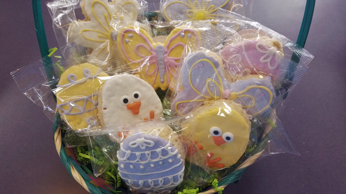 How adorable are these Rice Krispie Treats? Whether you are adding these to an Easter basket or just looking for a special treat-these will not disappoint!