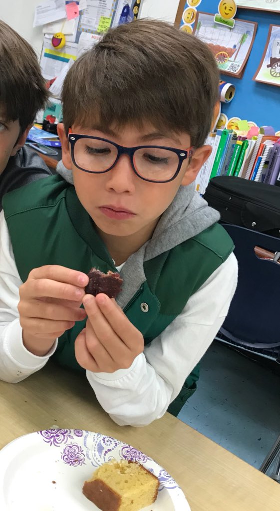 tmce0419's tweet image. How do 3rd graders get ready for Spring Break @GulliverSchools ? By making butter and tasting pioneer era treats!!! Theses #ELLs loved connecting literature to life! #ELs_Can #readwritecreate #excELLent #gslearning @MrsVides3rd