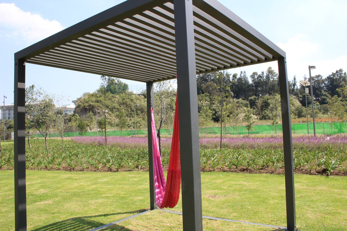 MetropolisCDMX's tweet image. Este fin de semana, tu parque #LaMexicana te espera y te invita a disfrutar las actividades que tiene para todos los miembros de la familia. Además, muy pronto será aún más grande. Conoce todo sobre la segunda etapa: goo.gl/yG4Vrd