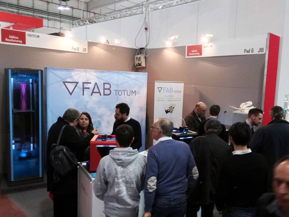 Live from #MECSPE2018. Come meet #Hydra, #PRISM and the FABteam!
#FAB #mescpe #AdditiveManufacturing #3dprinting #3dprinter #Industry40