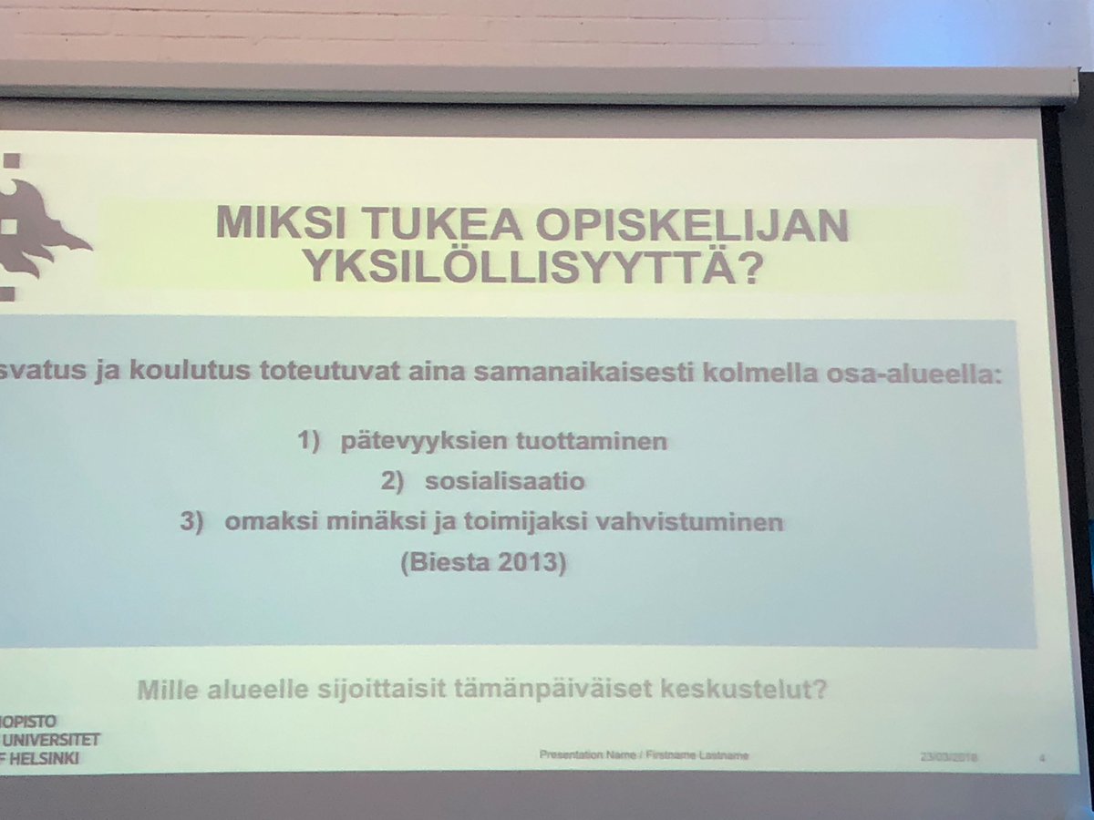 arttu_piri's tweet image. Nyt ollaan ytimessä! Rakennammeko tutkintoja vai yksilöitä? Mitenkäs on, kumpi tukee luovuutta ja rohkeutta? .@LeenaRipatti #fpee2018 #holismi