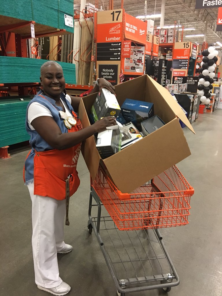 pgamble35's tweet photo. Rosalind made a $3600 recovery bright and early this morning. Great Work! @RickyHood25 @shane_home @IblasBlas https://t.co/BQMYp2tEPr