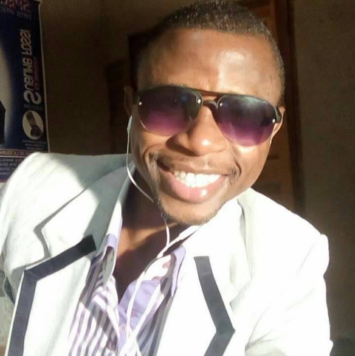 sublimefossi's tweet image. Hi mes magnètik. 
J&apos;espère que vous avez passé une excellente journée...
Let&apos;s take a rest.
            Published by #Izi_E_com