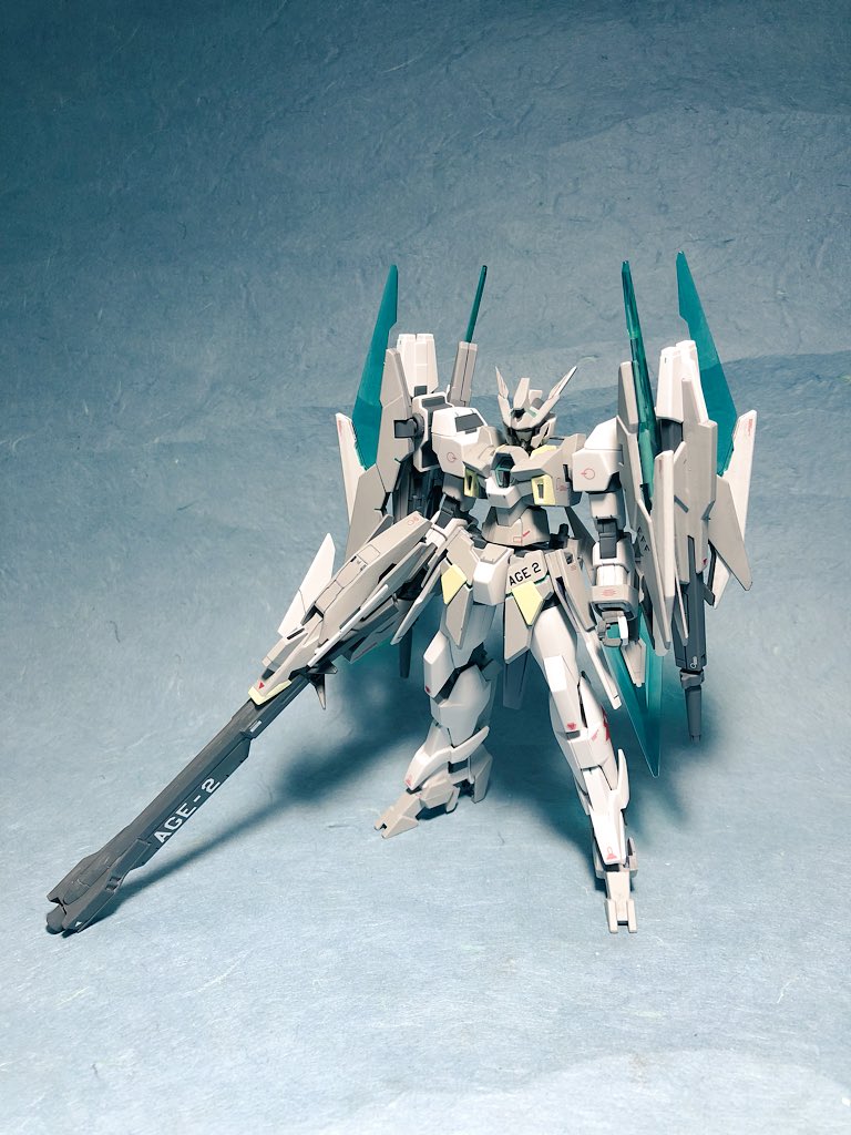 Owen 彩風 No Twitter 白き狼の魂を受け継ぐ機体 ガンダムage 2 ホワイトウルフ もし 特務機仕様のage 2がさらに改修されてたら という妄想でage マグナムとダブルバレットをミキシングして作成しました ガンプラ ガンプラの画像貼るとrtされると聞いて