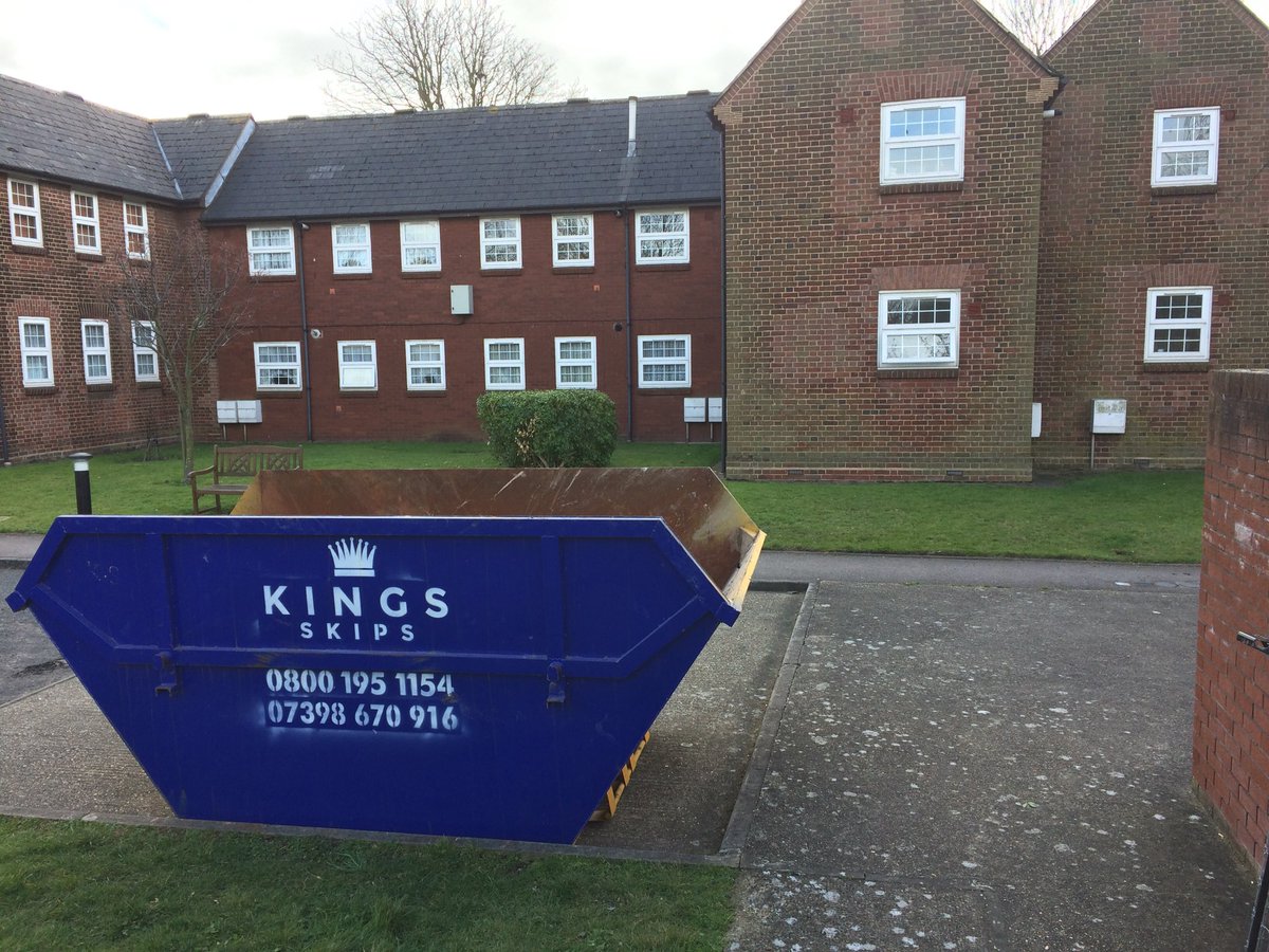 KingsSkip's tweet image. Another happy customer with KINGS for your waste management solution we provide a reliable skip hire throughout East London and Essex for your free no obligations quote call our office on 0800 195 1154 or mobile 07398 670 916
