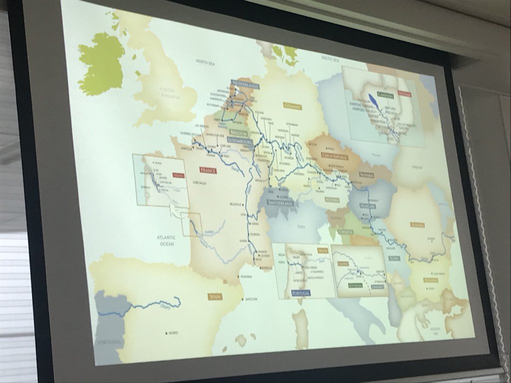 kateonhols's tweet photo. @AmaWaterways “Ocean cruises take you to countries, river cruises take you trough them” - what a great way to describe #rivercrusing #AMAsterdamSuperFam https://t.co/wQjV7G2Wbz