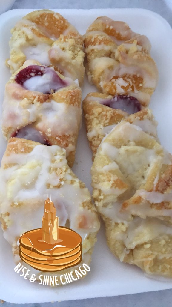 Kirschbaums's tweet image. Mmmm breakfast!