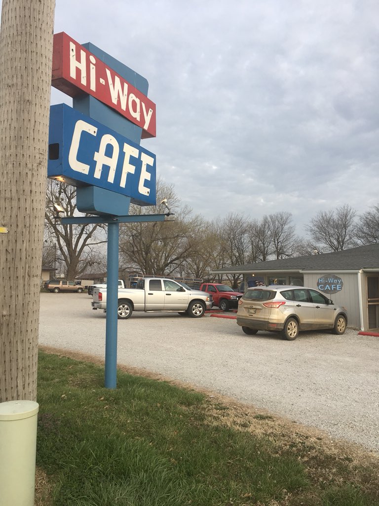 Classichassis's tweet image. Our local Sam &amp;amp; Dean Winchester cafe. Look for it in my #DarkHunter short coming soon! I wonder who Danni meets here? #HashtagCollaborationChallenge  @BeckyVaughanCVT @Laurinde @vis_wv @375cArrow @LBethCon @KaterinaKestem1 @wiseoldowl72 @celticlotus @ShifuHippie @BohoWitch