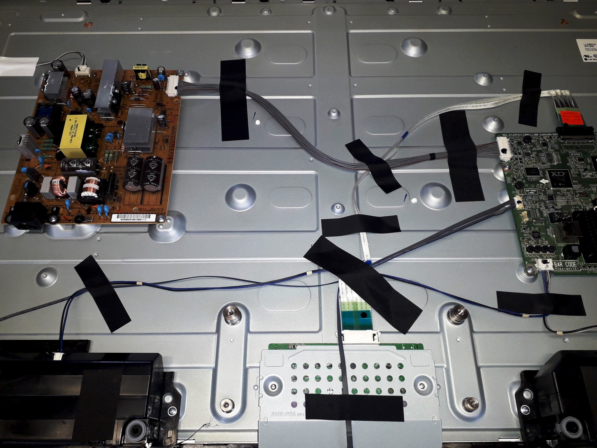 Телевизор LG 42ln540v 42