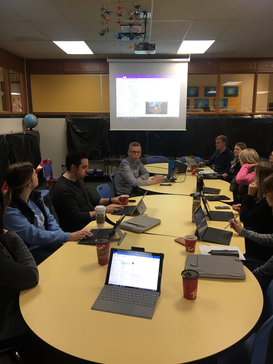 GregKiesman's tweet photo. #LRSDEdTech @WarrenHart discussing best practices using MS OneNote and MS Surfaces in the classroom with LRSD staff. @louis_riel_sd @niakwaLRSD @MicrosoftEduCA @LiaDeCicco https://t.co/WLA4b8xa78