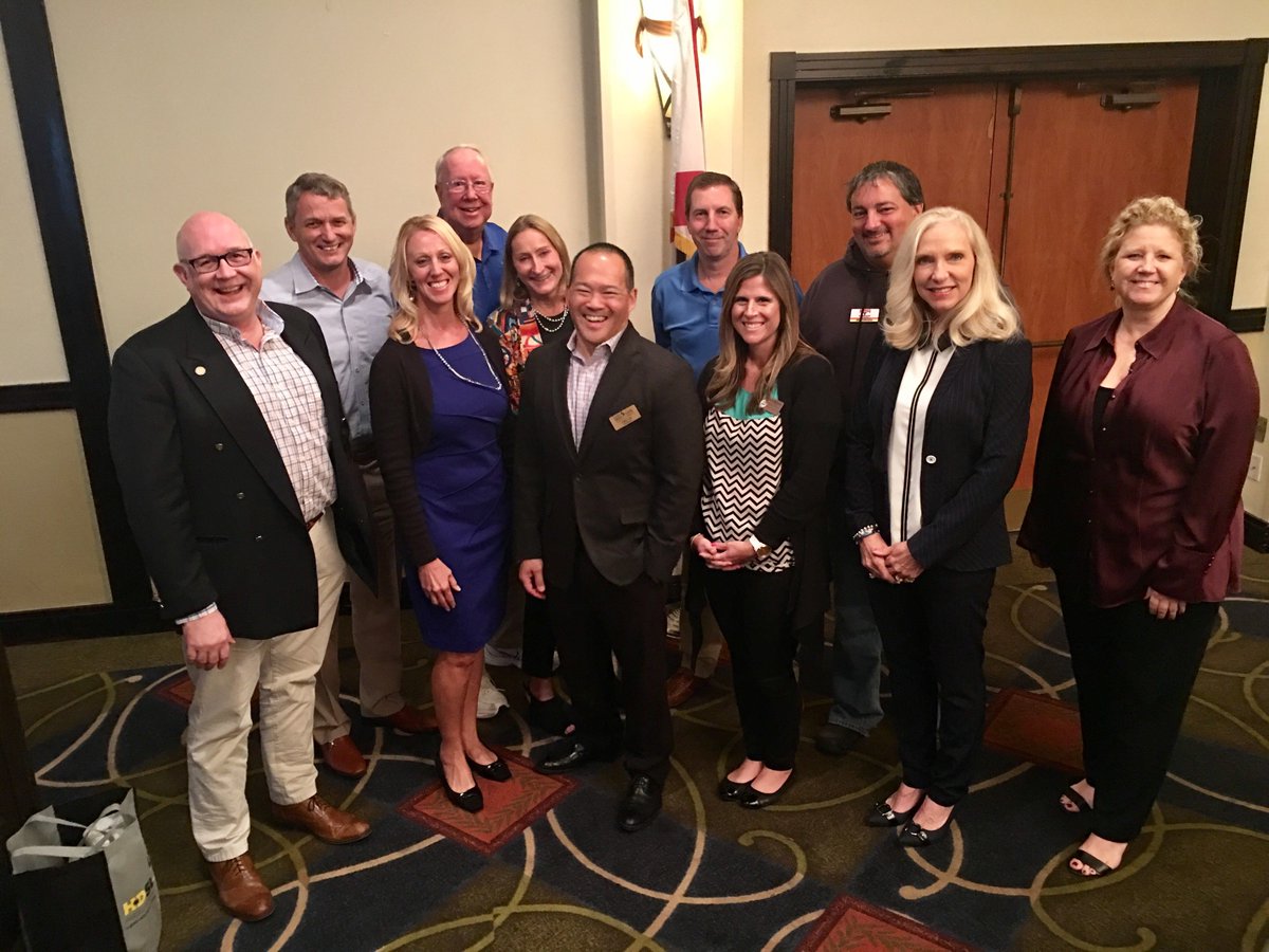 FRLAnews's tweet photo. Excellent #FRLALee Chapter event featuring FRLA President & CEO Carol Dover as guest speaker. Thanks to everyone for joining us! #JoinFRLA https://t.co/RGKeQDJICR