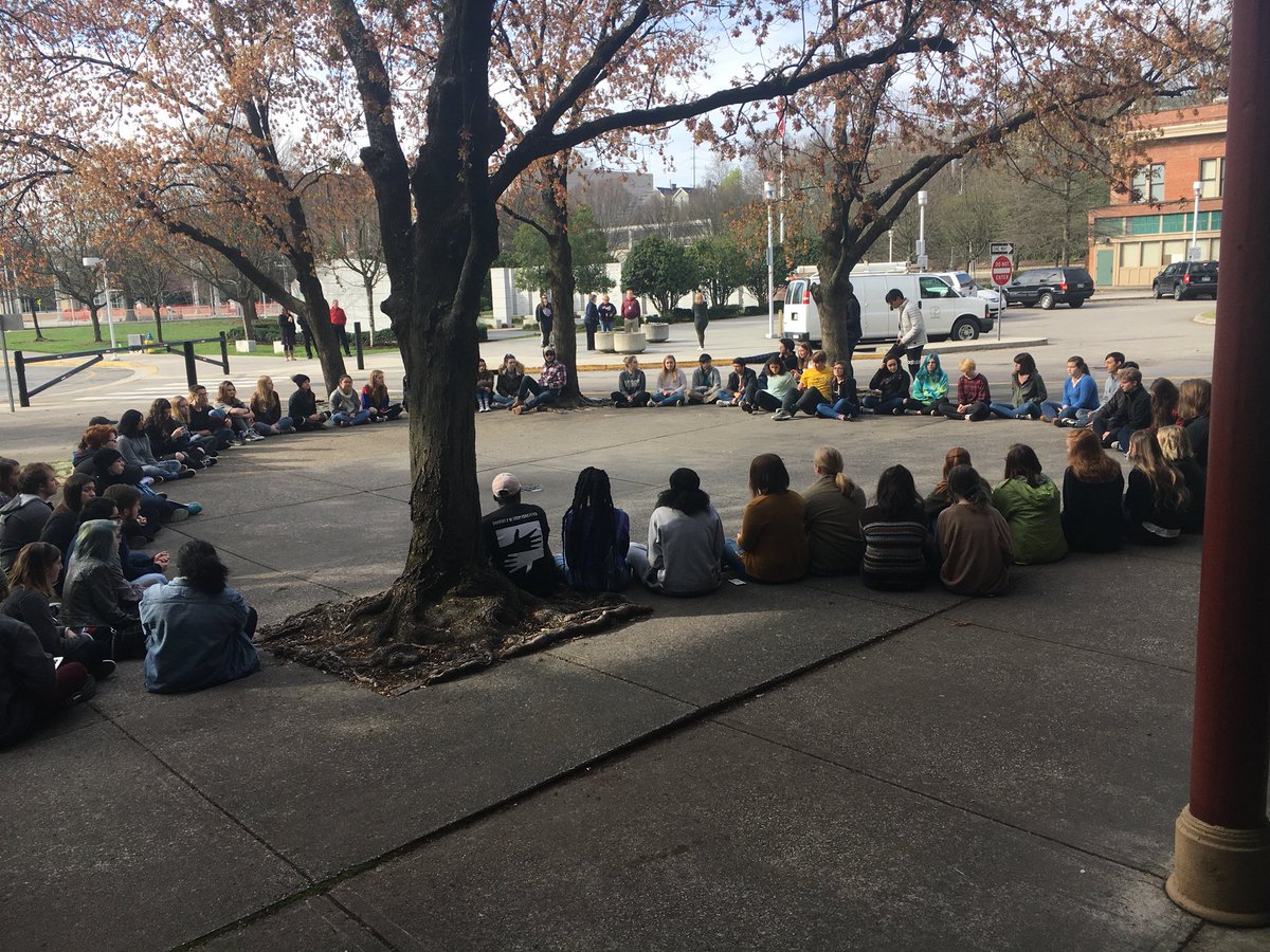 GeographyHeath's tweet photo. Walk out, raise awareness, do whatever you can to help end school shootings. We need to end the violence. https://t.co/QbJPtylygF