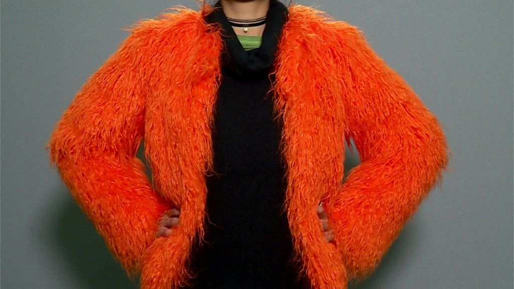 MakeFashionCircular tweet media