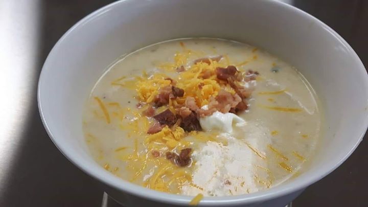 LOADED BAKED POTATO SOUP TODAY 
#cafe #downtown #belleville #downtownbelleville #local #shoplocal #shopdowntown #soupoftheday #soupofthediem #lunch #eatlocal #discoverdowntownbelleville #freshgroundcoffee #quinte #soup #soupson #shopdowntownbelleville #fresh