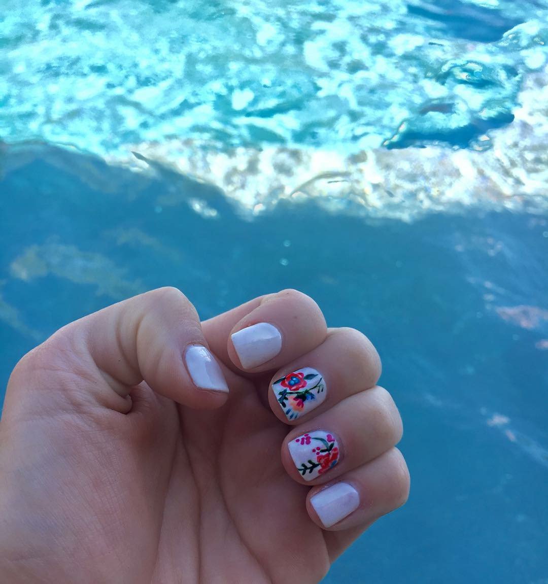 GroveSpa's tweet image. Spring is sprung, and our nail game is so on point 👊💐💅🏼 #nailedit #nailsbygrove #sgf #springbreak #springfieldmo