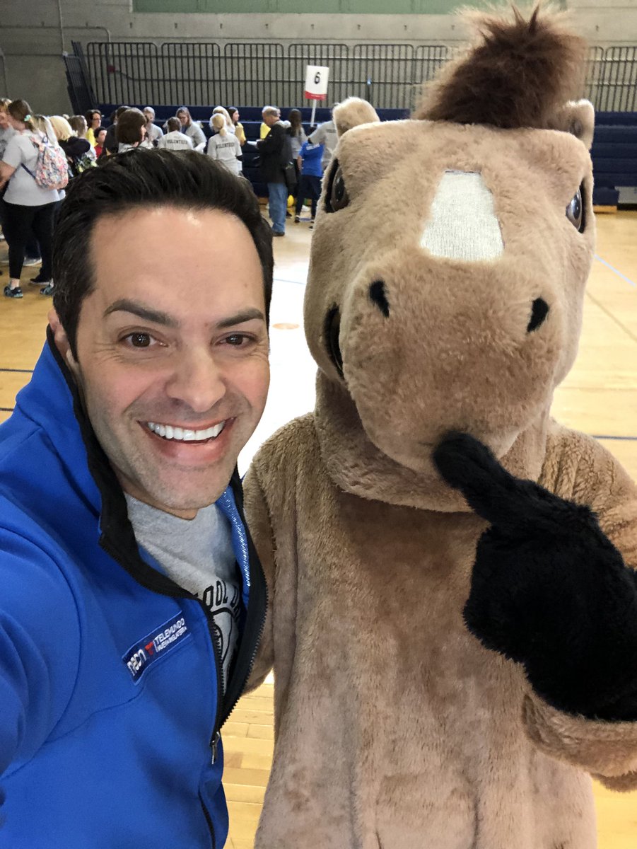 Phil Lipof tweet media