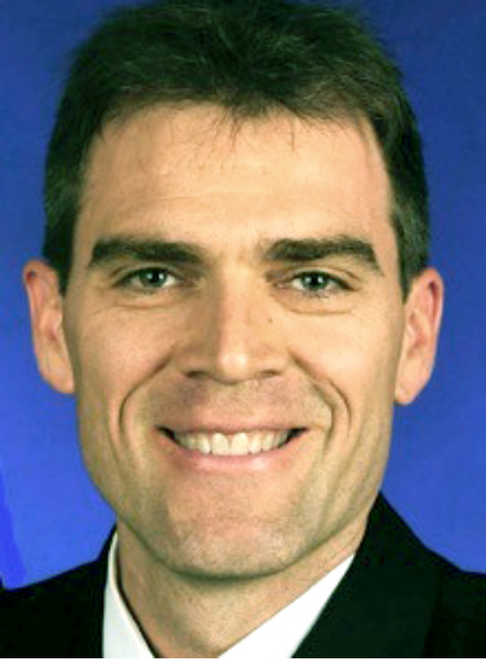 PMFAJournal's tweet image. #PMFAJournal editor Andrew Burd caught up with Dr Shumaker to talk about scar treatment and management 
thepmfajournal.com/features/post/…

@ScarsConference #aestheticmedicine #aesthetics #plasticsurgery