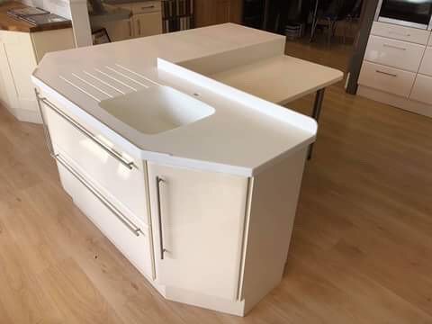 TheWharfBlog's tweet image. A multiple level worktop has been installed this week, enhancing the use of coved upstands to create a seamless transition between levels, creating distinct separation between each defined work space.