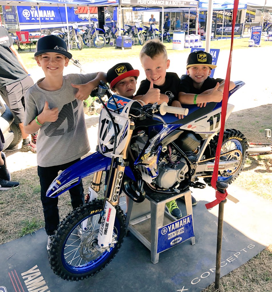 YamahaMotorUSA's tweet photo. The new YZ65 is generating a bunch of smiles while on display at the @freestonemx Spring Championship in Wortham, TX. @jpbluesky1 #Yamaha #bLUcRU #YZ65 #victoryzone #js7freestone #freestonemx #motocross #mx #texas https://t.co/sGco8nZBwG
