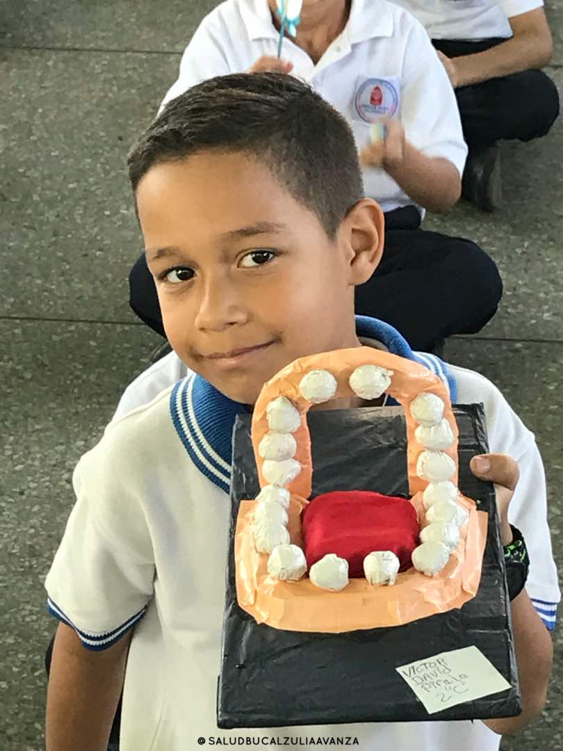 benitocapri's tweet photo. 1.- En el Día Mundial de la Salud BucoDental se desplegaron charlas a través de todos los municipios del estado, llevando el mismo tema, "Comprender Conexión de tu Boca con el Resto del Cuerpo" https://t.co/yIQnfFyHQy