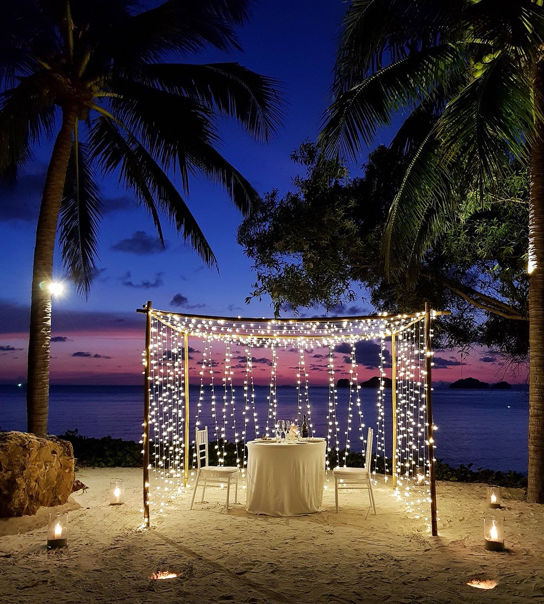 ConradKohSamui's tweet photo. Enjoy the romantic dinner on the beach with beautiful sunset during your stay with us! #InspiredEats #ConradHotels #ConradKohSamui https://t.co/e3oOWEc6y7