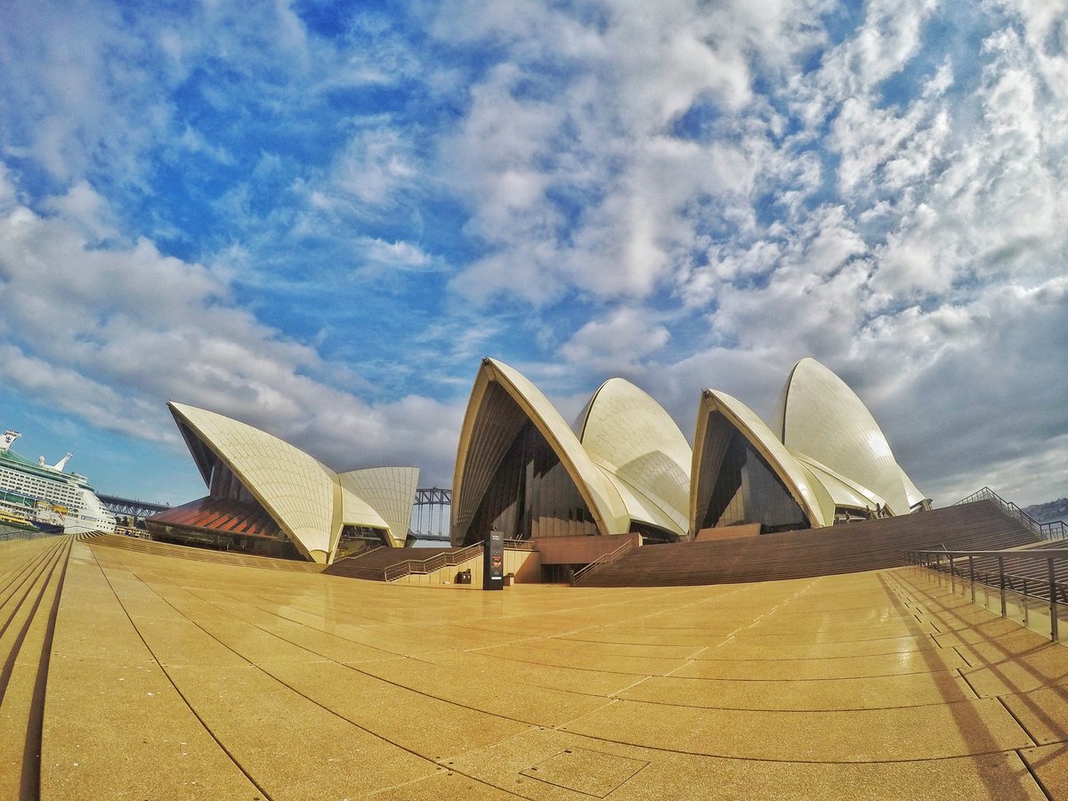 shellaauman's tweet photo. You are so beautiful, Sydney!! 😍 https://t.co/FJEb7Fjw4n