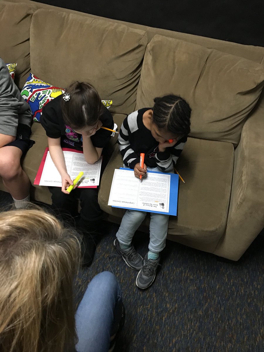 LofgrensTeam100's tweet image. Reading all about Rosie Revere today as we study engineering @chapelglen #springintersession #wearewayne #STEAM #springcamp