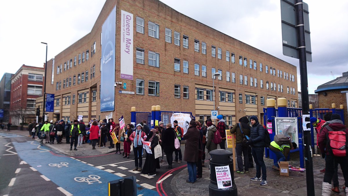 Lee Jones tweet media