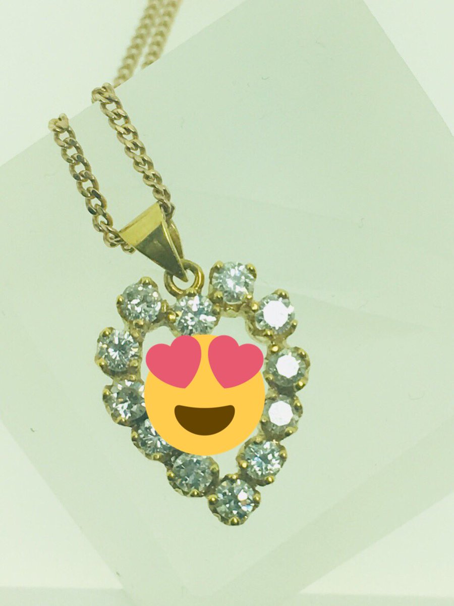 bradleyhands's tweet photo. Who doesn’t like a diamond 💎 pendant? DM for prices @HPJwatches https://t.co/FWPl8o9Ab3