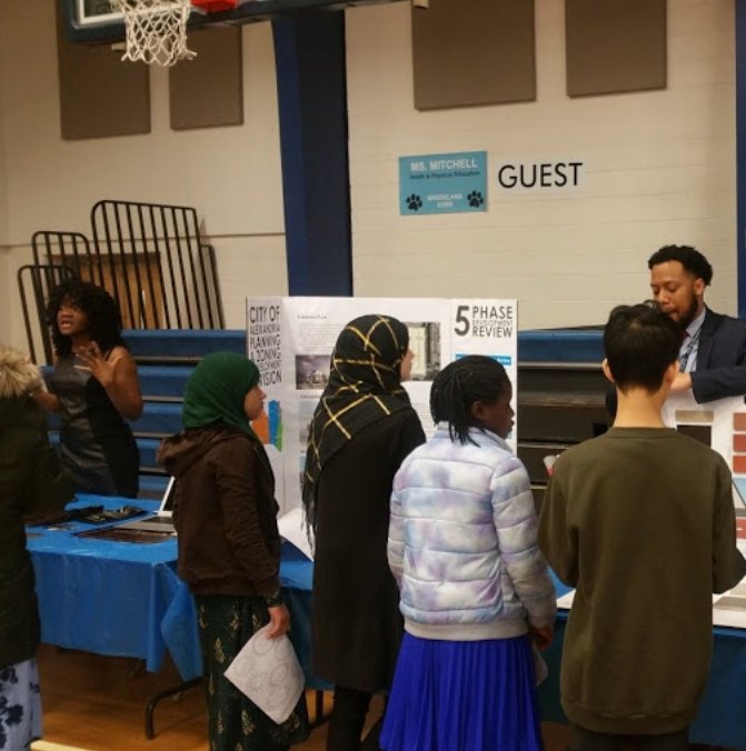 HcpsBrookland's tweet photo. Our Career Week is only two days old and we have already had amazing opportunities for our Cubs to meet community members and learn about career options and financial literacy. Let’s get ready for our future, Cubs! #LearningisConnectedAndAuthentic #LearningIsCommunitySupported https://t.co/fZN4cZPcaA