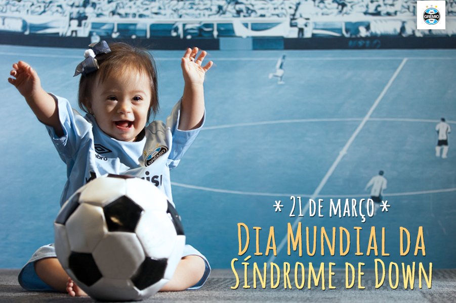 Gremio's tweet photo. Maria Cecília, uma gremista muito especial, passando para alertar a todos sobre a importância da luta dos portadores da #SíndromeDeDown por direitos iguais, qualidade de vida e inclusão na sociedade. Eles não são diferentes, eles fazem a diferença! #DiaMundialDaSíndromeDeDown https://t.co/oy8tTHq6Cx
