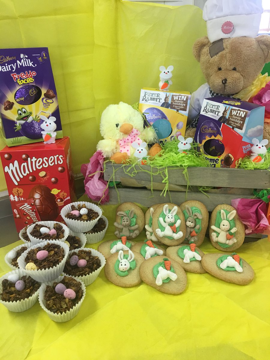 #teamhorrocks #teamtrinity Easter bunny biscuits & crispy cakes