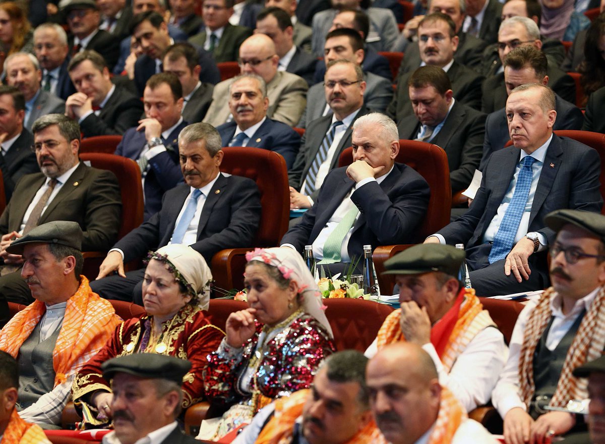 "Milletimizle Birlikte Daha Yeşil Türkiye Buluşması"

Cumhurbaşkanımız Recep Tayyip Erdoğan ve Başbakanımız Binali Yıldırım, Bakanımız Veysel Eroğlu ile birlikte Beştepe Millet Kültür ve Kongre Merkezi'nde "Milletimizle Birlikte Daha Yeşil Türkiye Buluşması" programına katıldık.