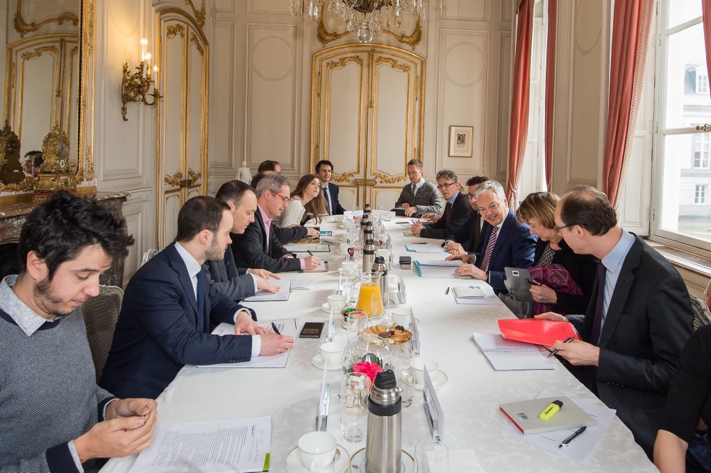 dreynders's tweet photo. Rencontre annuelle avec le Conseil fédéral du développement durable #CFDD Jaarlijkse ontmoeting met de federale raad voor duurzame ontwikkeling #FRDO #Commerce #BuitelandseHandel #Brexit #Mercosur #UEBL #BLEU https://t.co/LPYnFs5nz6