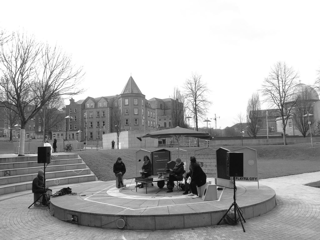 concrete collar tweet media