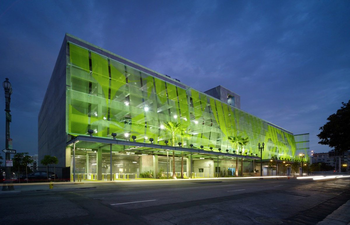 HoustonPrecast's tweet image. With a greater emphases on green construction through certifications like #LEED, the parking community has developed its own certification called Parksmart. Read more about this #green #parking initiative below. easttexasprecast.com/blog/post/park…