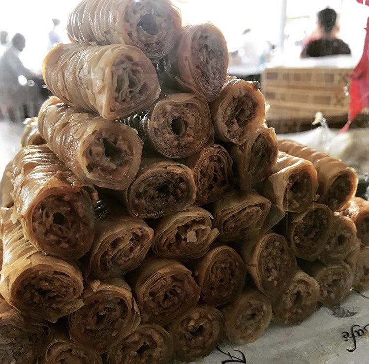 Baklawa - a human right of any Leb! 🇱🇧 We hope everyone is having a lovely Human Rights Day #ArezCafe