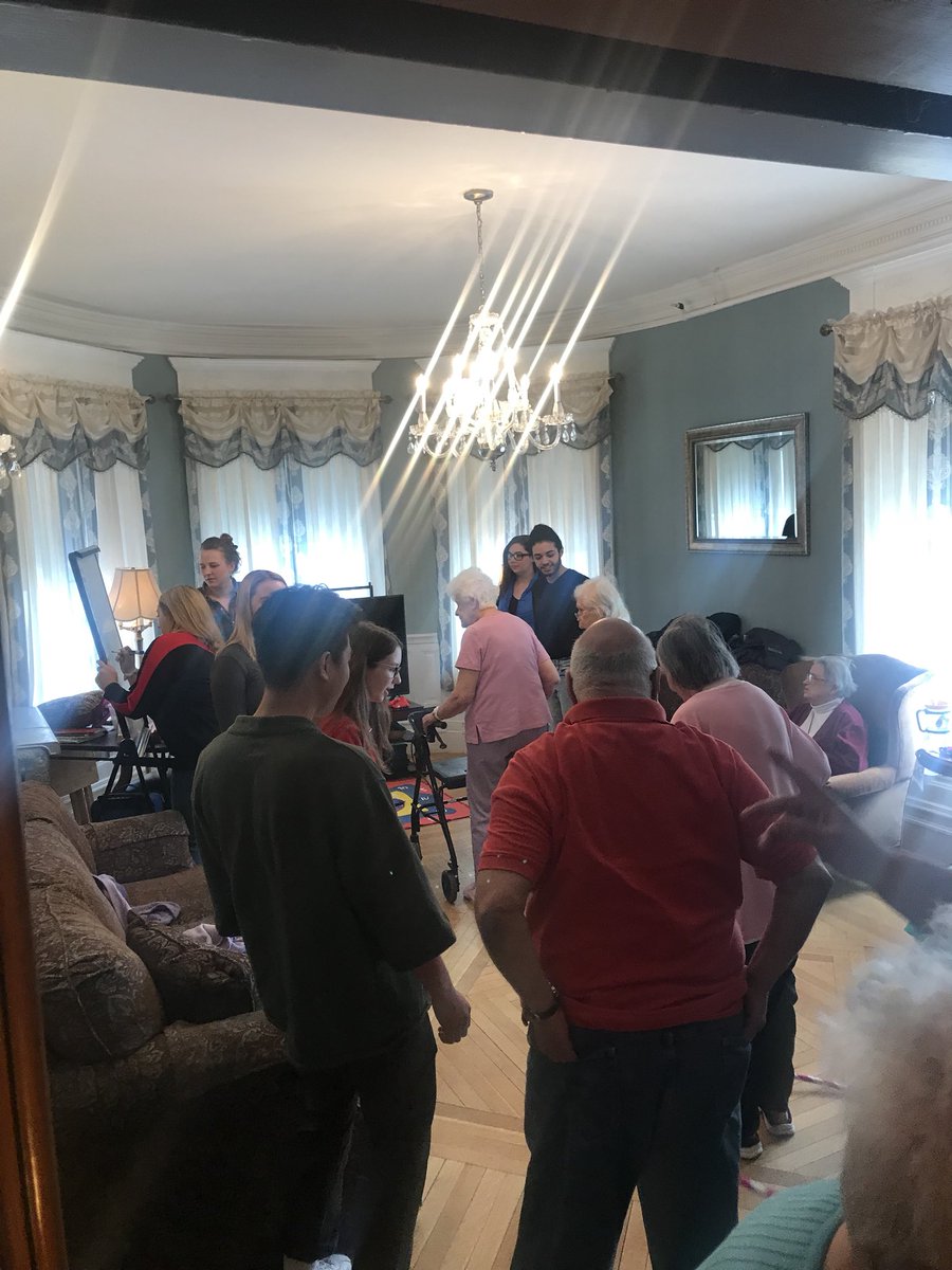 RaiderNationSHS's tweet photo. Spaulding students at the Gafney Home! https://t.co/lRLY0FNg2e