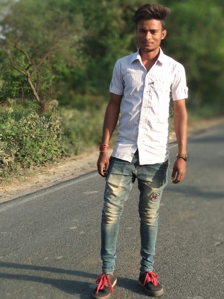 MrAlokKumar4's tweet photo. Hi friends https://t.co/ubcTBVINUW