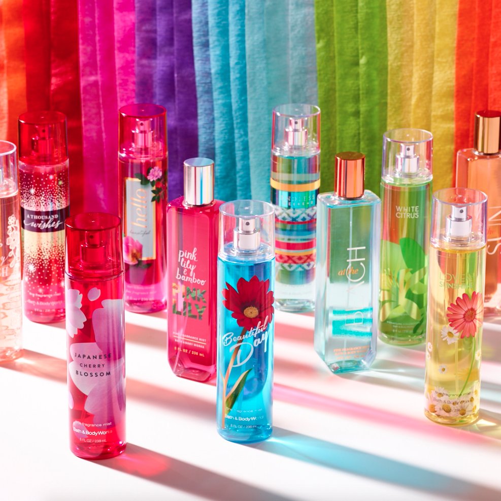 We're celebrating #NationalFragranceDay with our newest & best fragrances! 

Is your favorite a tried & true classic like Japanese Cherry Blossom or something brand NEW like In the Sun?! Give your favorite fragrance a shout out!