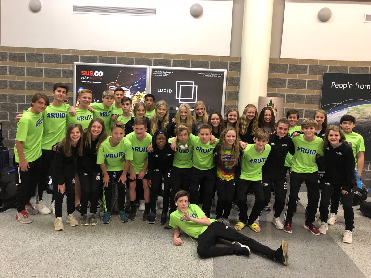 MSRushSoccer's tweet image. Safe travels to the MS Rush 04 Boys and Girls Premier team as well as coaches and parent chaperones as they travel to Denver this morning! #RUID #MSRushsoccer
