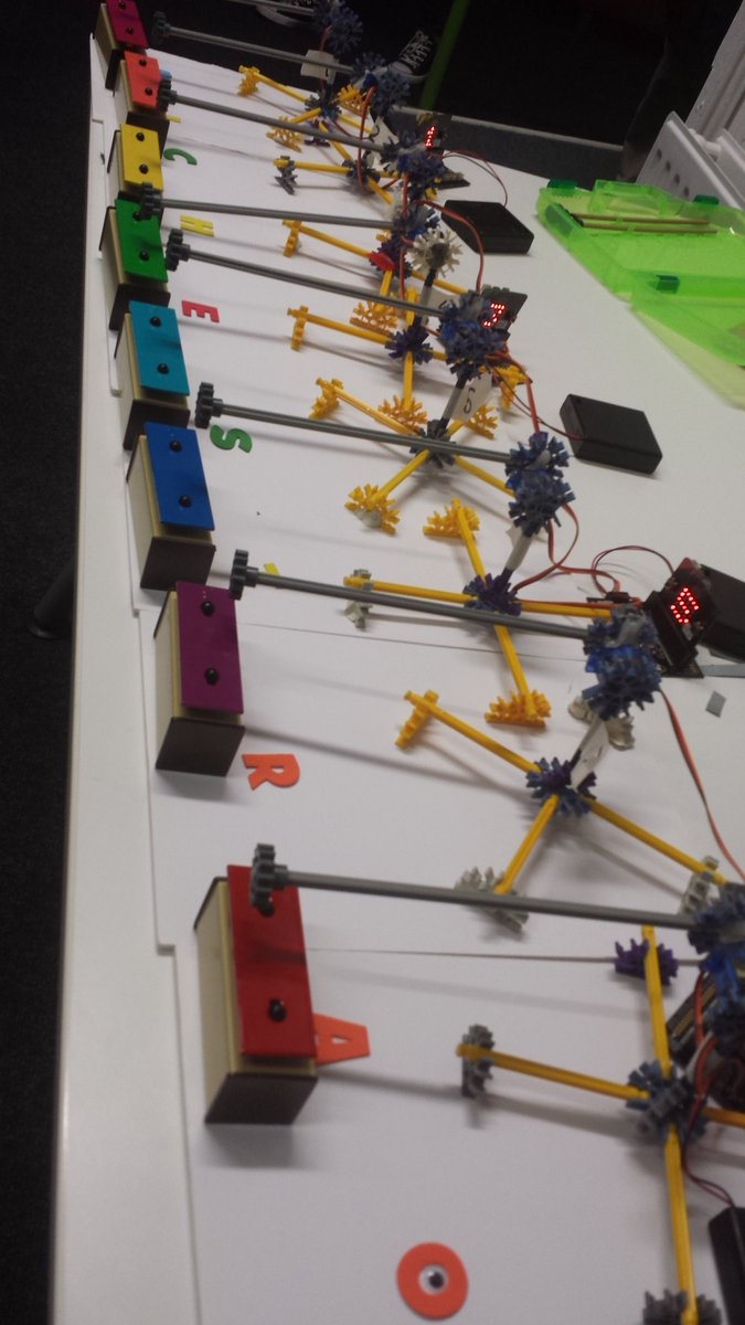 sgresswellart's tweet photo. Fascinating couple of days at @signalsmedia preparing for #PlugInSignals! @AuditChaos helped me get to grips with #makeymakey...clever stuff 😄💡 Excited for the showcase on saturday @firstsite! #Art #collaboration #explore #experiment #play #connect #edtech #accesstoarts https://t.co/acgZeyg90S