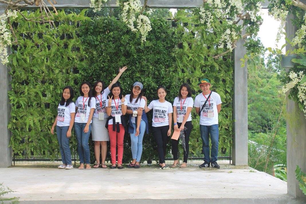 exoforlife30's tweet photo. First University-wide Student Press Con. 😭😭
nakakamisshhh na tapos nawala pa yung certificates 👊🏻👊🏻💔
#SherconResort
#Thirdyearscribes insert EIC's 😂 https://t.co/wRzKhof7kH