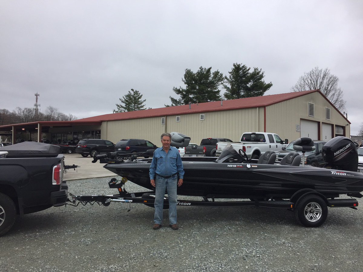 Congrats to Ron Rabon on his new <a href="/tritonboats/">Triton Boats</a> 2018 189 TRX!! <a href="/LoveMyTriton/">Love My Triton Boat</a> #fishinglife #newboat