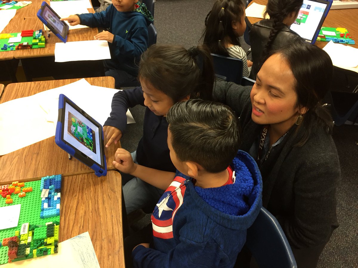 RascalPride's tweet photo. 1st graders in @lautchangsclass class built models of the water cycle, created a reflection poster and are publishing their learning with tech tools @Flipgrid @Shadow_Puppets @AdobeSpark #WeAreRUSD #ScaleUpTech #4Cs @RowlandSchools @RowlandWater @rusdkids https://t.co/umBWF19utQ