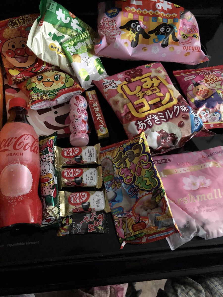 RichScar's tweet image. Yay! Finally got my first box of @TokyoTreat  Arigato!✌️#Japan