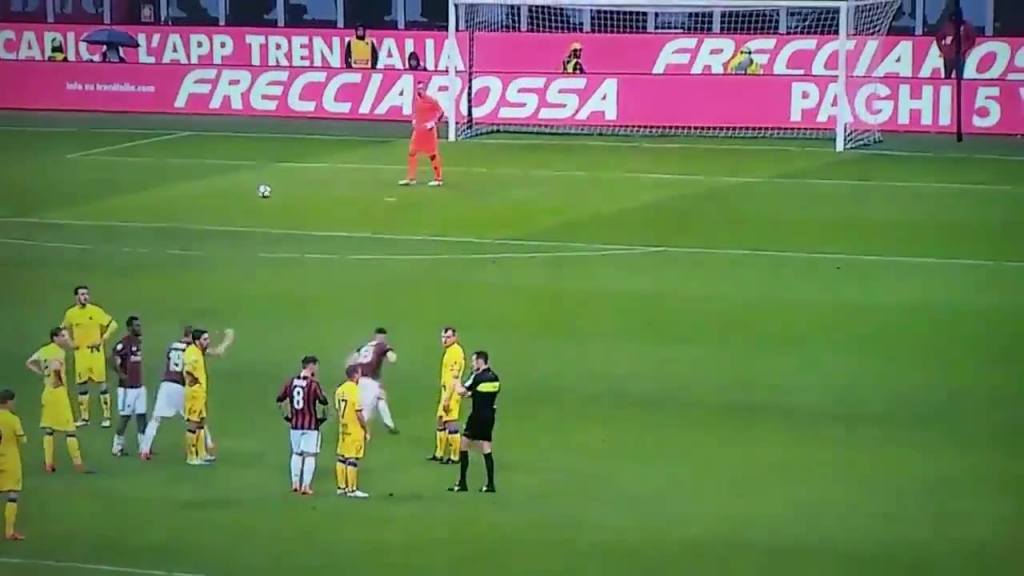 NeinSports's tweet photo. How does this video make you feel about #VAR being used at this year's #FIFA #WorldCup in Russia? https://t.co/p5JUXUqYaL https://t.co/AcYPglxzhQ
