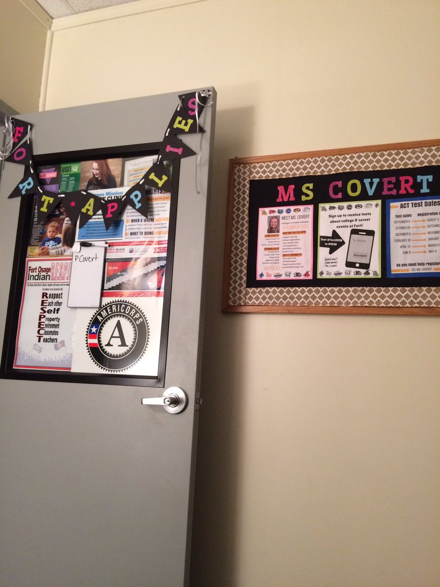 MCACRetention's tweet photo. Shadowing @FortOAdviser this morning! I love seeing the amazing work our advisers are doing! And it's great meeting & getting to know the students! Can't wait to help them this summer at the @college_c2c & in college! #MCAC #transitionwork #retentionwork #happytohelp https://t.co/LVBZGEItet
